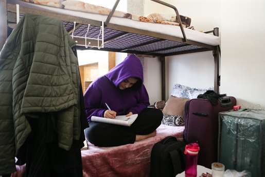 چمدان‌های امید؛ روایت آغاز سال تحصیلی در خوابگاه دخترانه